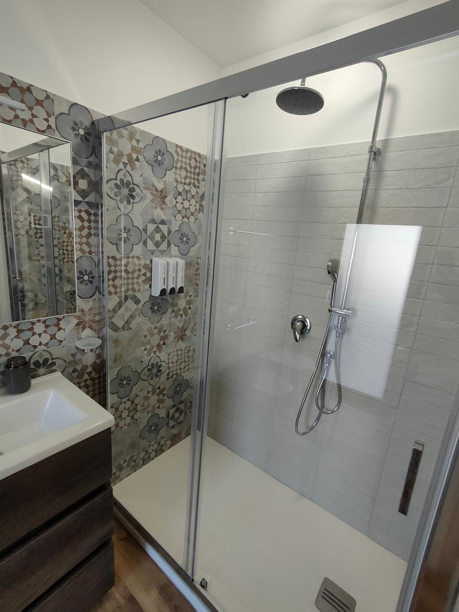 Dh Studio Apartments カステッランマーレ・デル・ゴルフォ エクステリア 写真