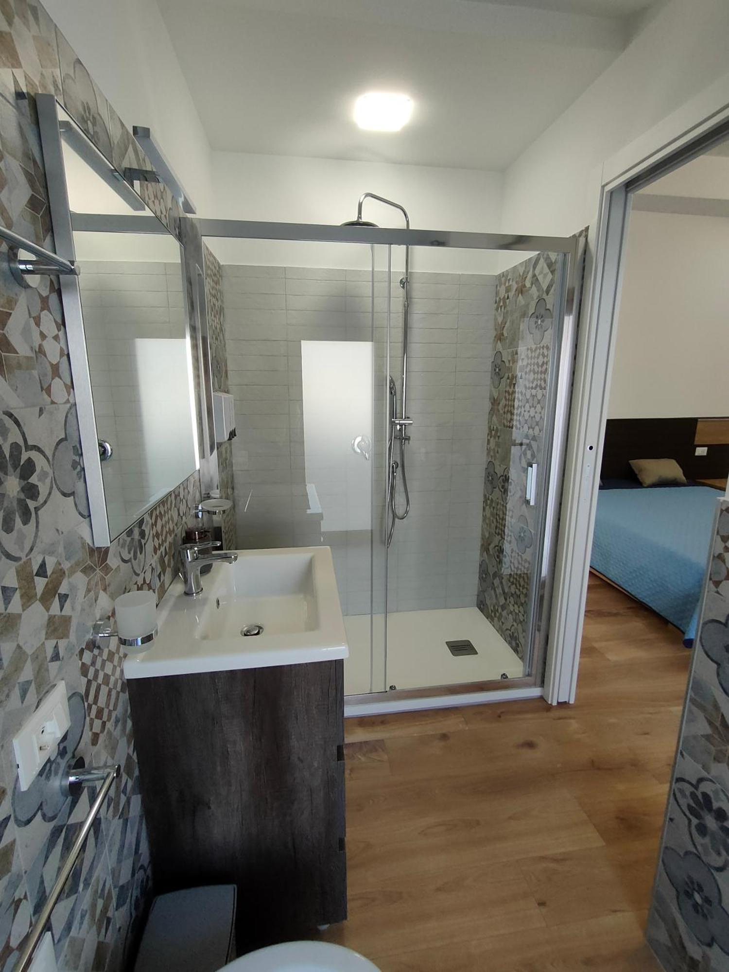 Dh Studio Apartments カステッランマーレ・デル・ゴルフォ エクステリア 写真