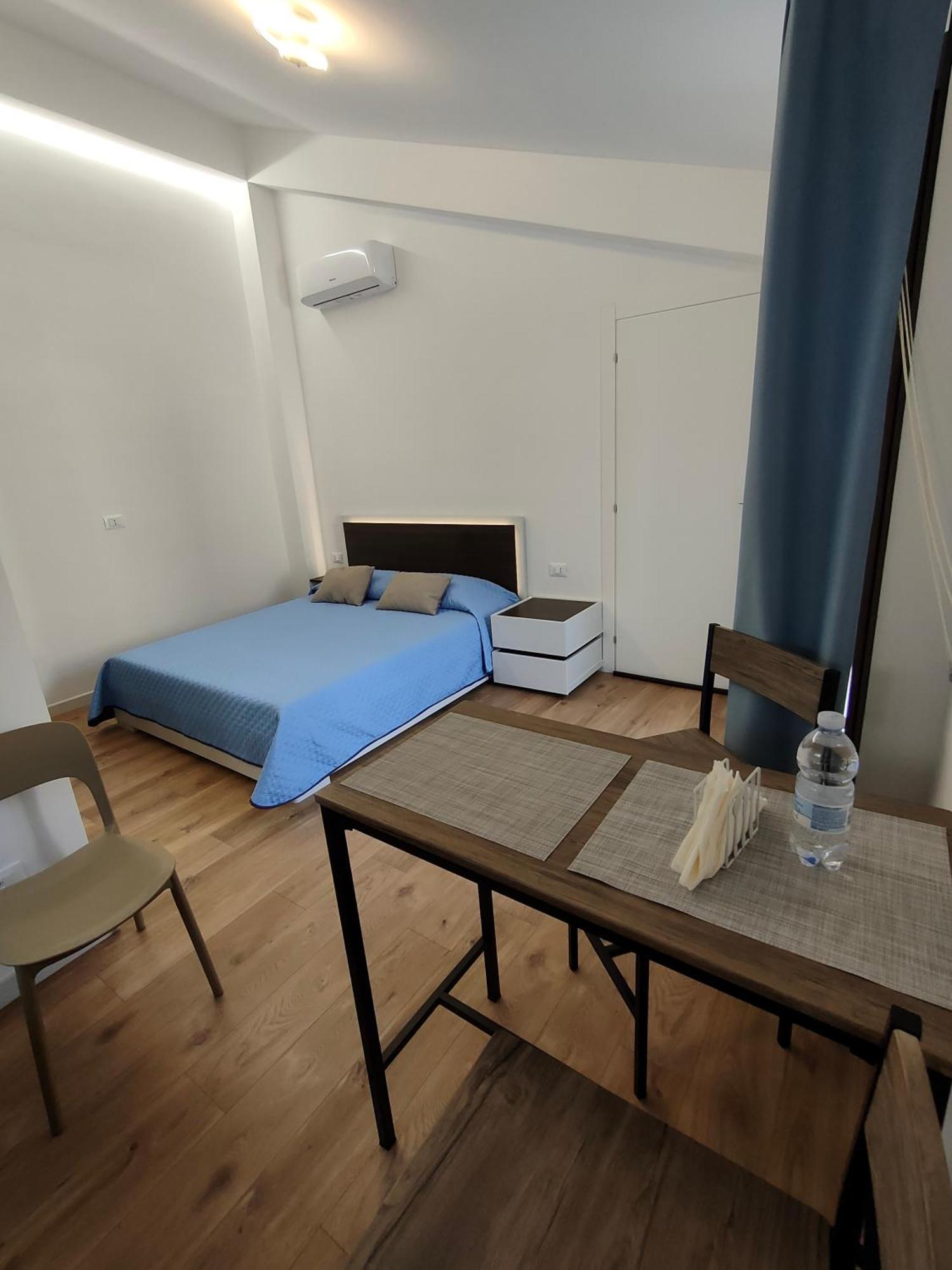 Dh Studio Apartments カステッランマーレ・デル・ゴルフォ エクステリア 写真